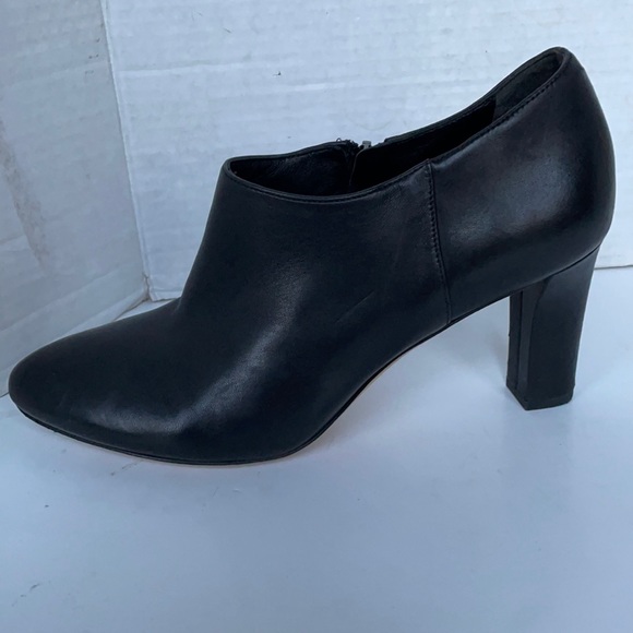 Via Spiga booties black 9.5 - Picture 1 of 11